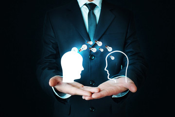 属龙和属蛇婚配子孙后代怎样