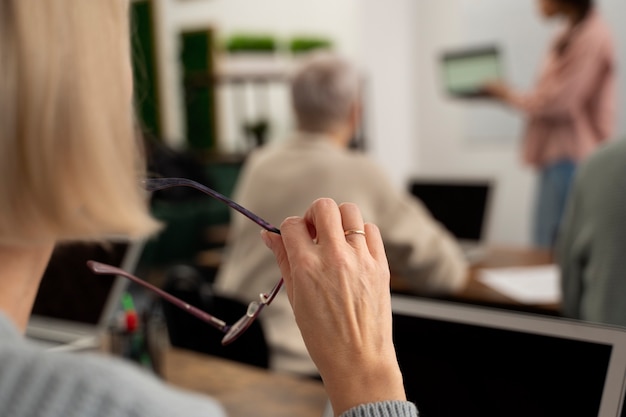 物业副经理的职责描述