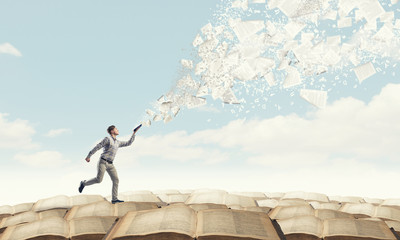 物业副经理的职责描述